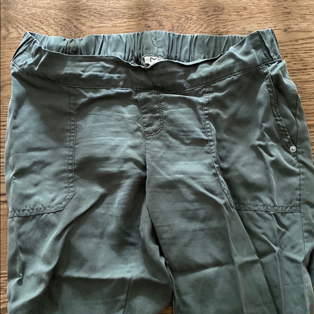 Maternity pants - Picture 2 of 5